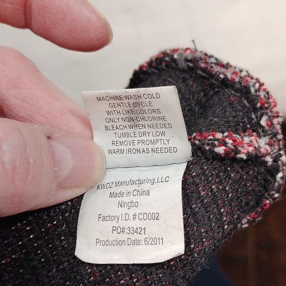 Peace and Love Kids Beanie One Size - Picture 8 of 8